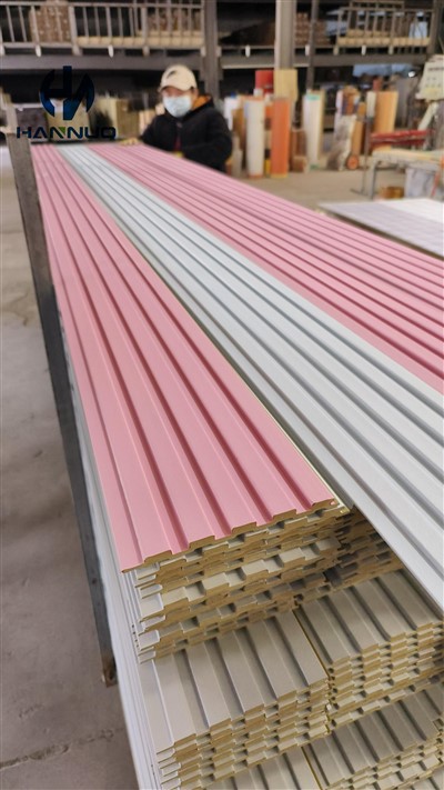 ΦΡΑΧΗ WPC ΕΣΩΤΕΡΙΚΗ ΕΠΙΚΕΝΤΡΩΣΗ ΤΟΙΧΟΥ